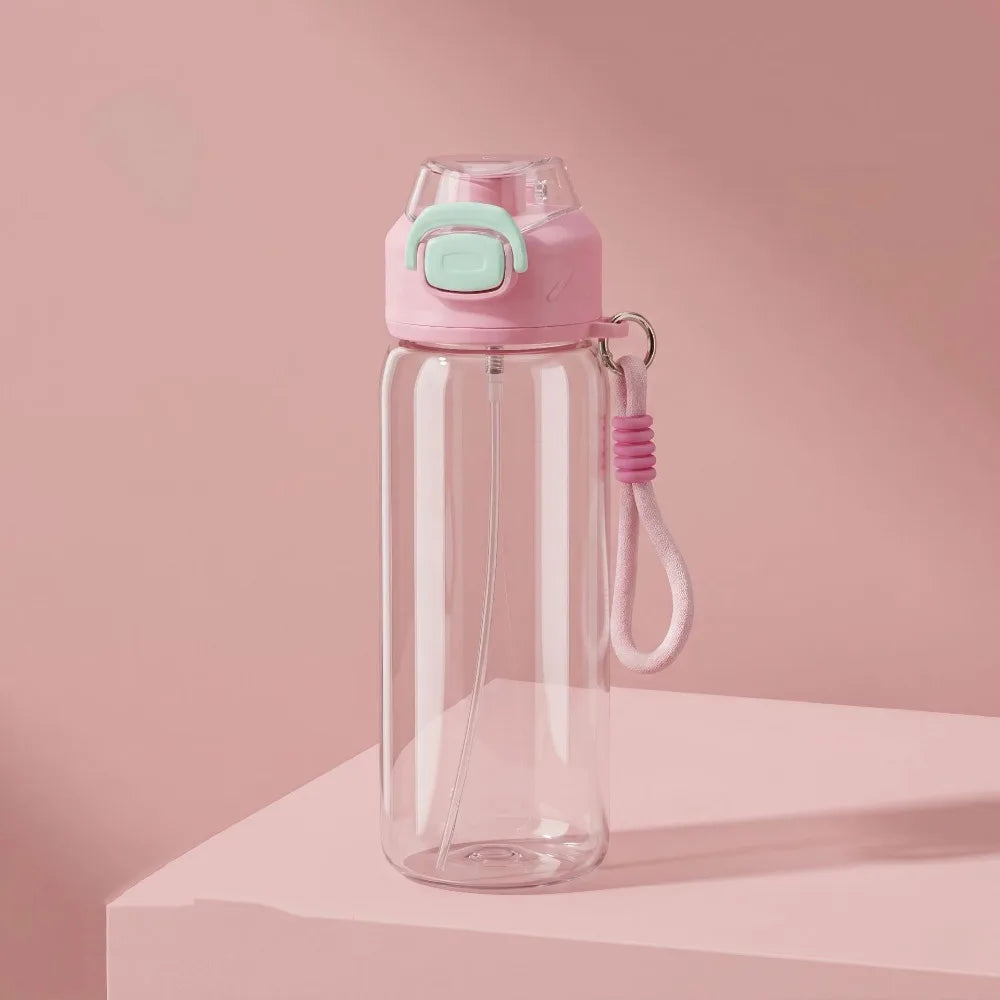 Gourde de sport 600 ml avec paille et spray
