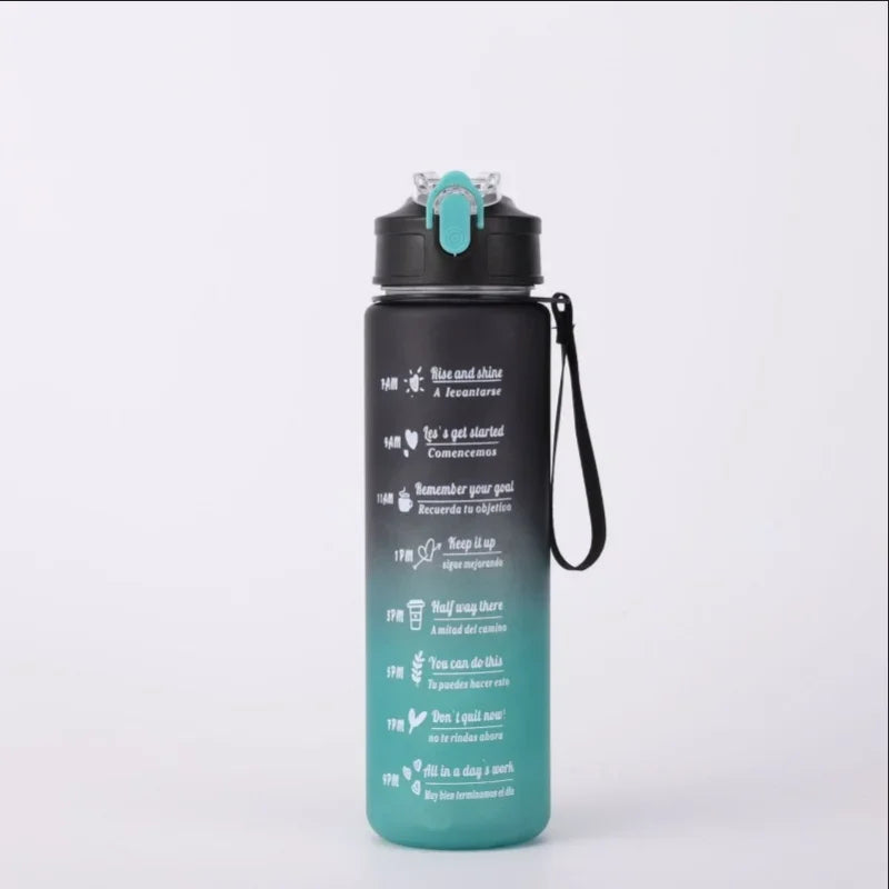 Gourde de sport 750 ml avec paille et repères d’hydratation