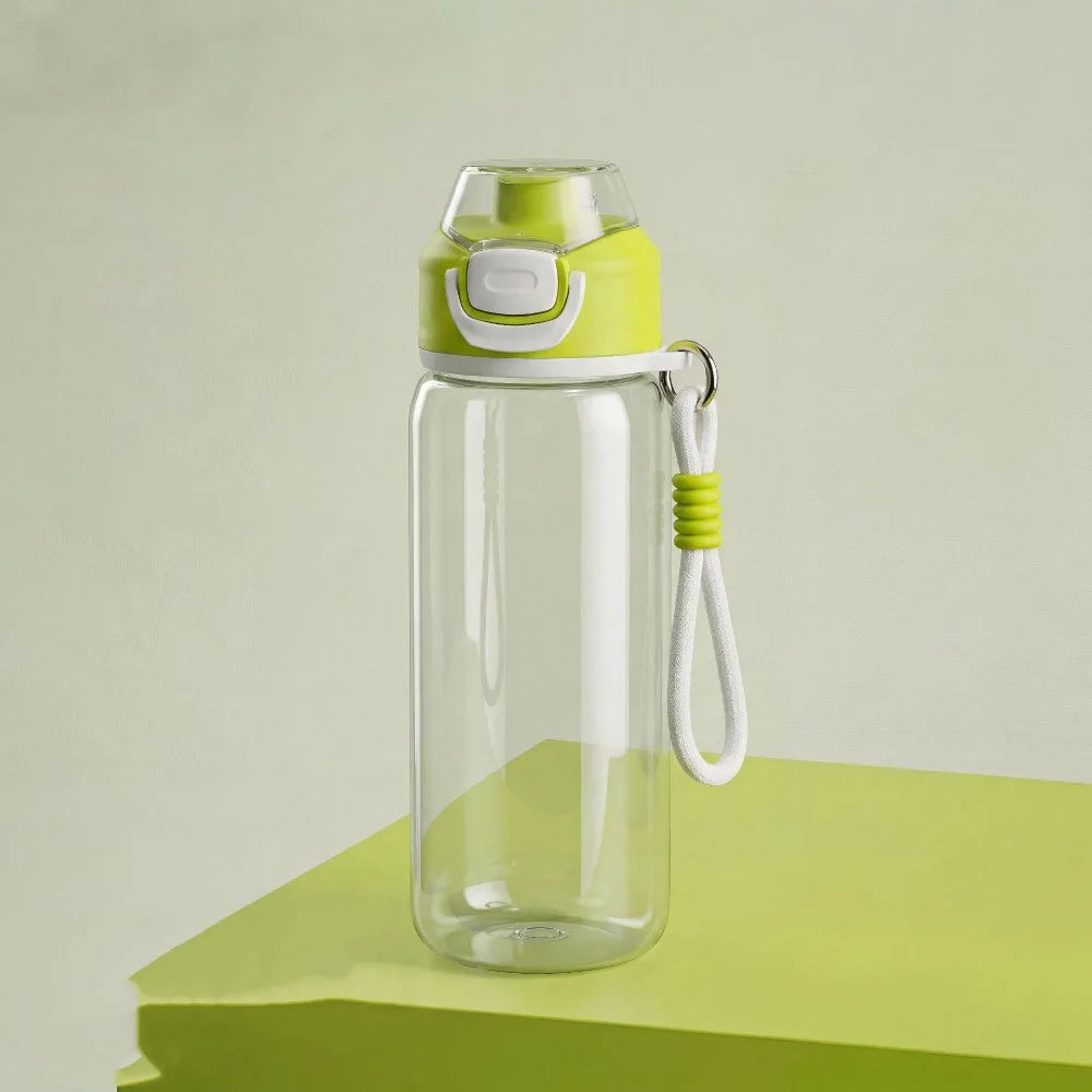 Gourde de sport 600 ml avec paille et spray