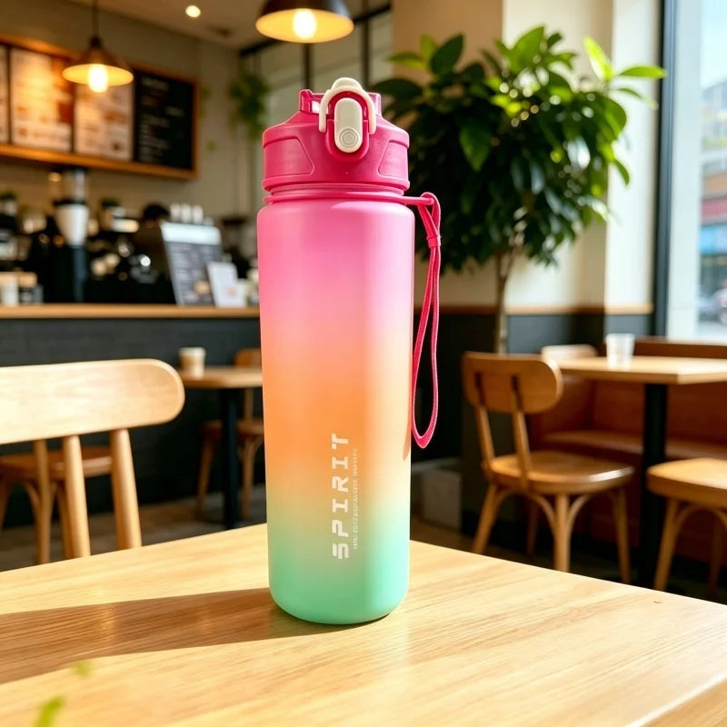 Gourde de sport 750 ml avec paille et repères d’hydratation