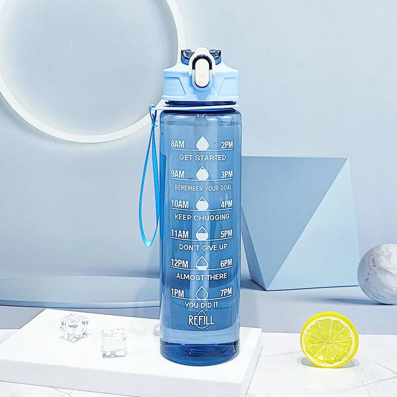Gourde de sport 750 ml avec paille et repères d’hydratation